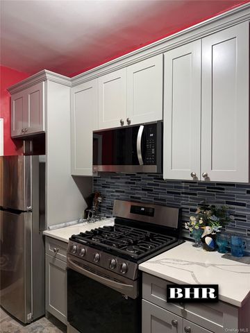 8735 Bay Parkway A32, Brooklyn, NY 11214