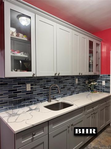 8735 Bay Parkway A32, Brooklyn, NY 11214