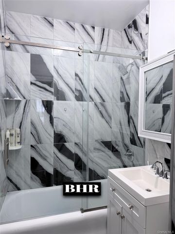 8735 Bay Parkway A32, Brooklyn, NY 11214