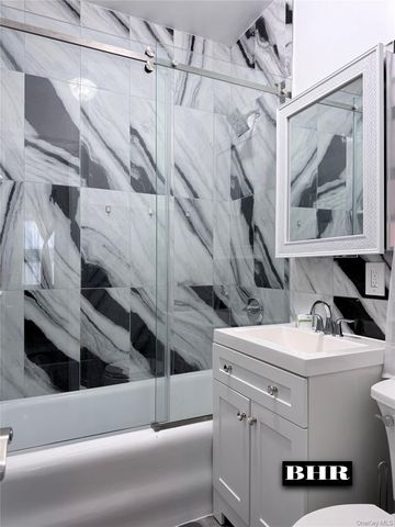 8735 Bay Parkway A32, Brooklyn, NY 11214