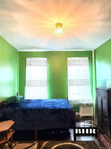 8735 Bay Parkway A32, Brooklyn, NY 11214