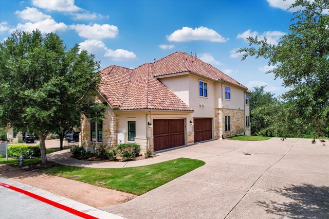 2210 University Club DR 4B, Austin, TX 78732