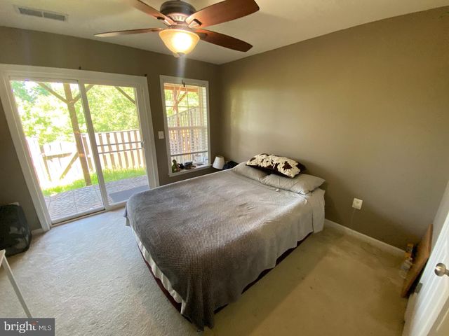15651 JOHN DISKIN CIR, Woodbridge, VA 22191