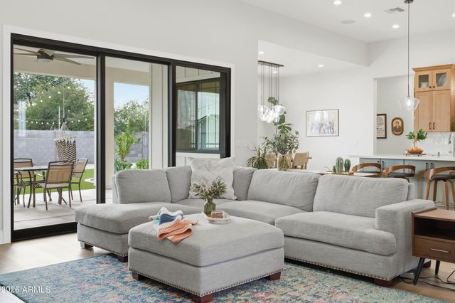 20015 E RIGGS Road, Queen Creek, AZ 85142