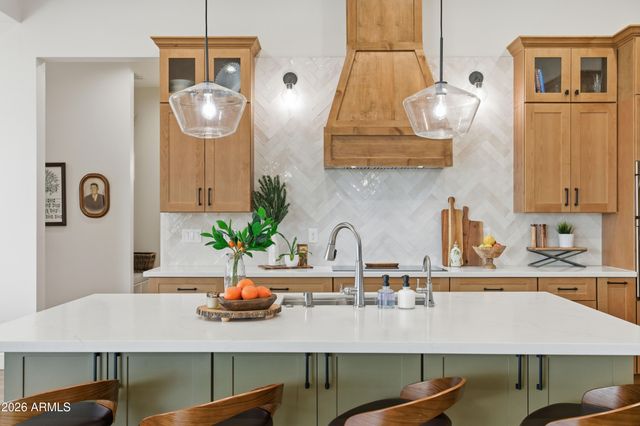 20015 E RIGGS Road, Queen Creek, AZ 85142