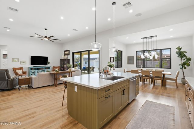 20015 E RIGGS Road, Queen Creek, AZ 85142