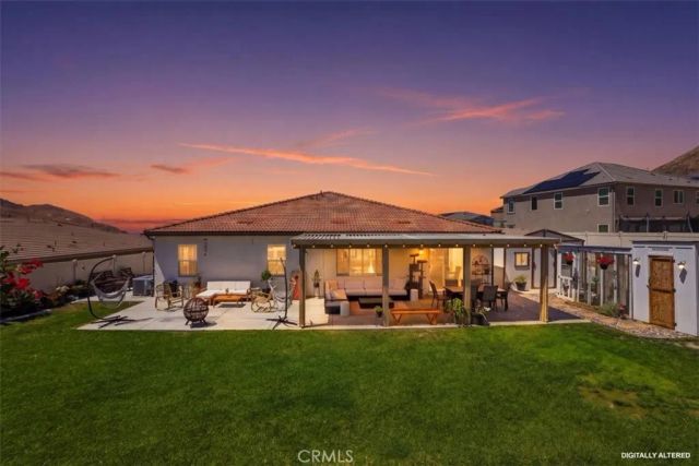 7528 Haystack Loop, Riverside, CA 92507
