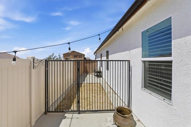7528 Haystack Loop, Riverside, CA 92507
