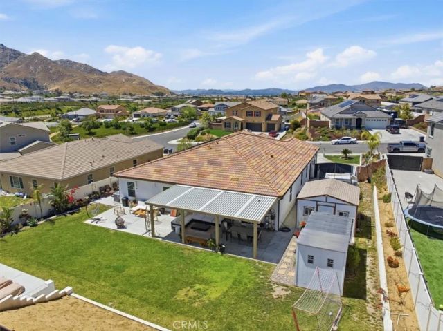 7528 Haystack Loop, Riverside, CA 92507