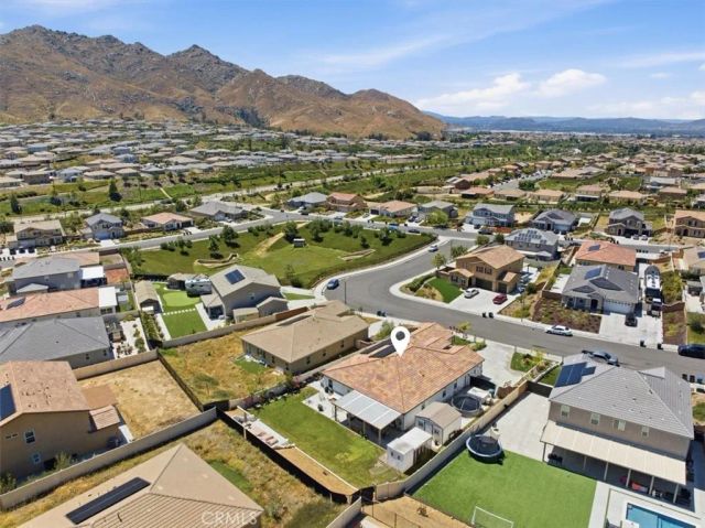 7528 Haystack Loop, Riverside, CA 92507