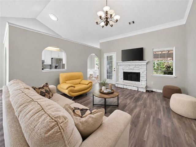 660 Tribble Creek Drive, Grayson, GA 30017