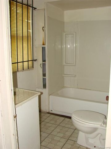 141 Tyler Street, Highland Park, MI 48203