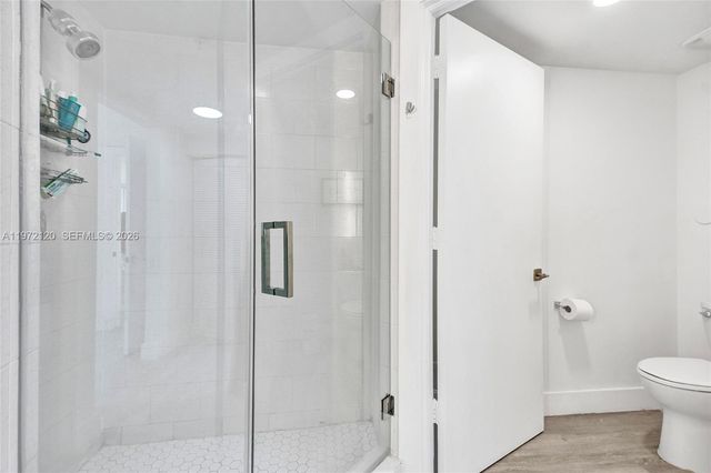 1881 79th St Cswy 1404, North Bay Village, FL 33141