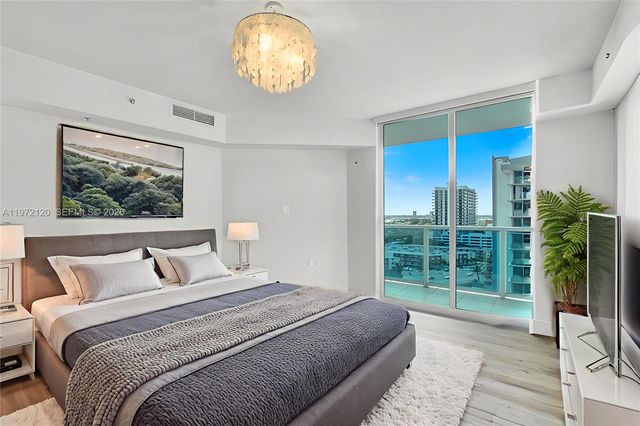 1881 79th St Cswy 1404, North Bay Village, FL 33141