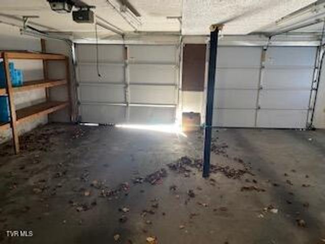 1201 Eastbrook Drive, Kingsport, TN 37663