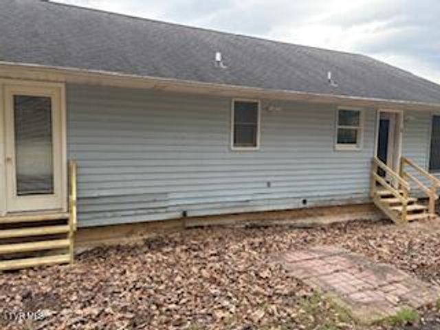 1201 Eastbrook Drive, Kingsport, TN 37663