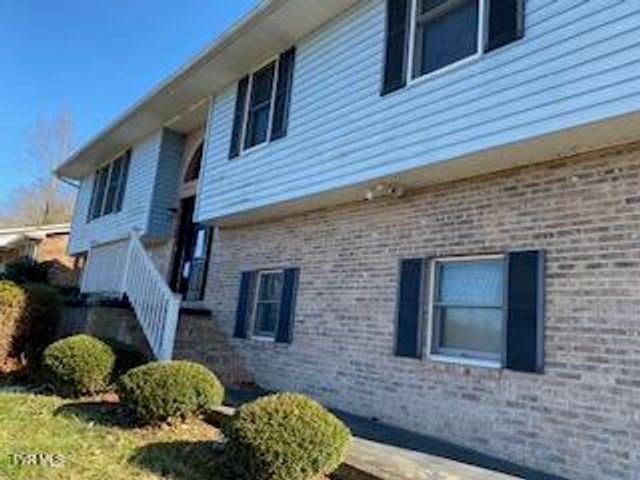 1201 Eastbrook Drive, Kingsport, TN 37663