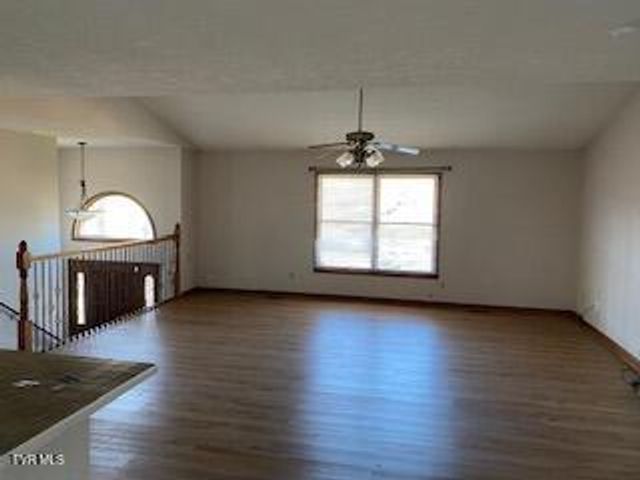 1201 Eastbrook Drive, Kingsport, TN 37663