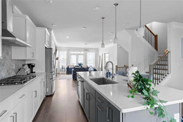 2042 Violet Lane, Brookhaven, GA 30319