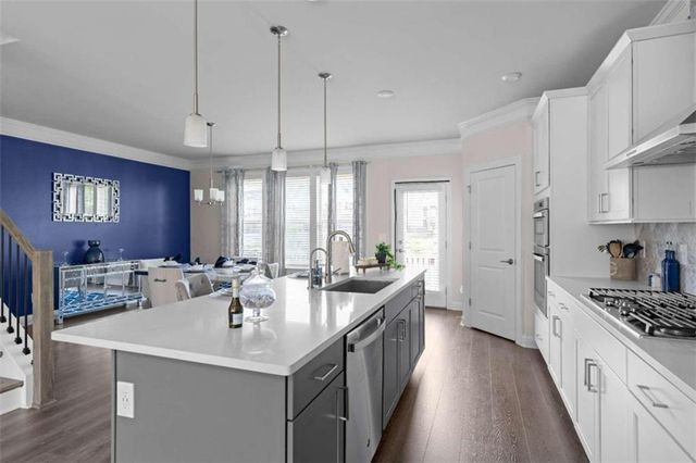 2042 Violet Lane, Brookhaven, GA 30319