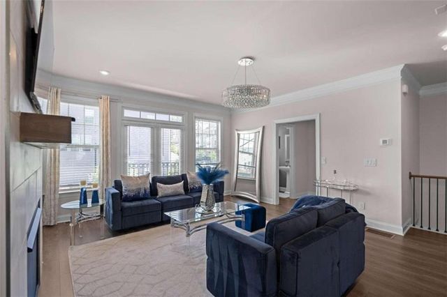 2042 Violet Lane, Brookhaven, GA 30319