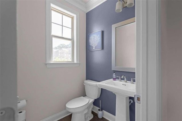 2042 Violet Lane, Brookhaven, GA 30319