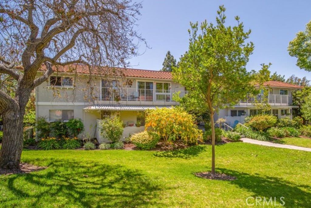 829 Via Alhambra Q, Laguna Woods, CA 92637