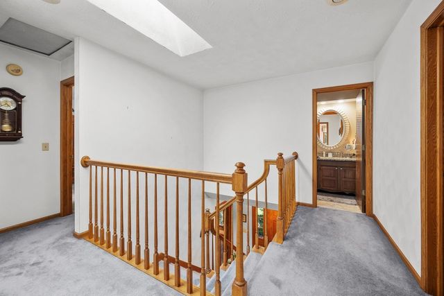 1017 W 57th Street, Davenport, IA 52806