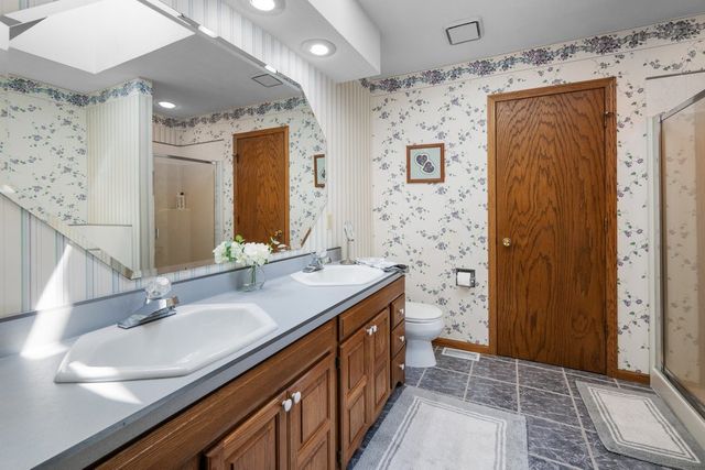 1017 W 57th Street, Davenport, IA 52806