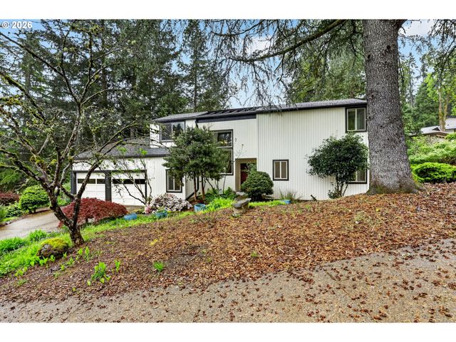 19451 WILDERNESS Dr, West Linn, OR 97068