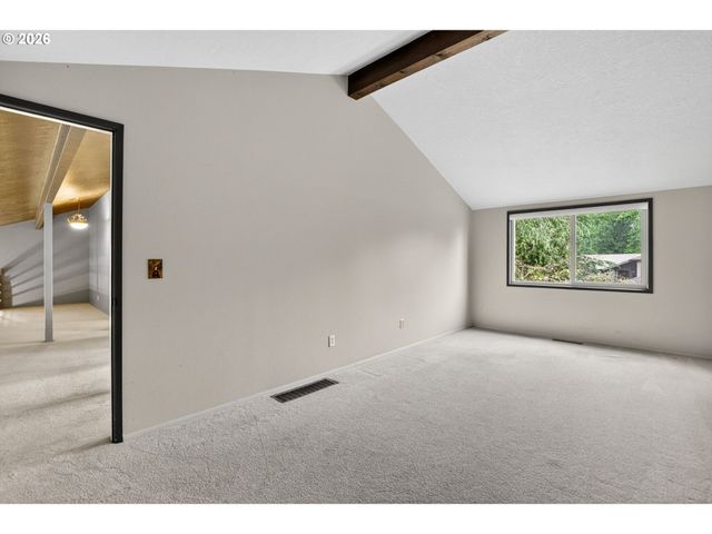 19451 WILDERNESS Dr, West Linn, OR 97068