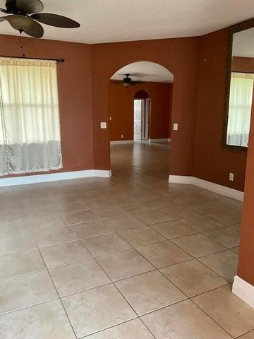 1371 SW Halford Avenue, Port St Lucie, FL 34953