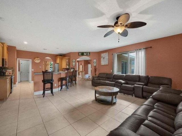 1371 SW Halford Avenue, Port St Lucie, FL 34953