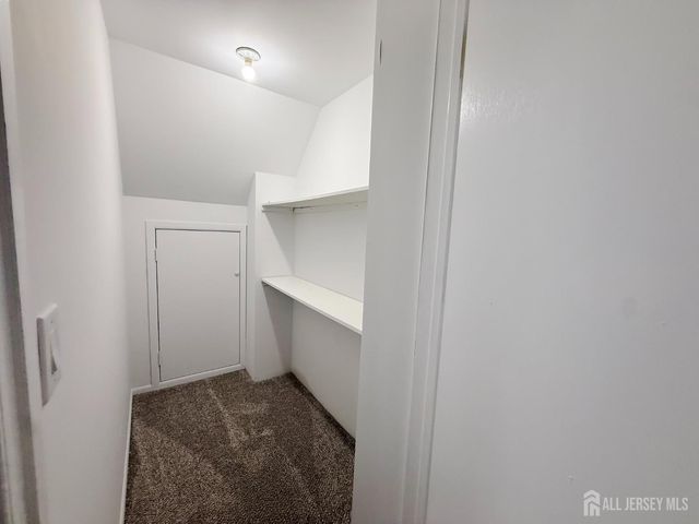 1 Johns Place, Helmetta, NJ 08828