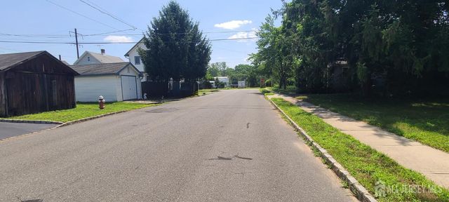 1 Johns Place, Helmetta, NJ 08828