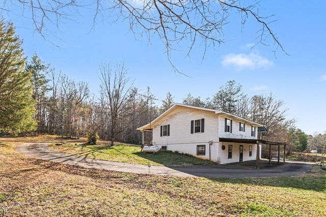 595 N Wildlife Trail, Morganton, GA 30560
