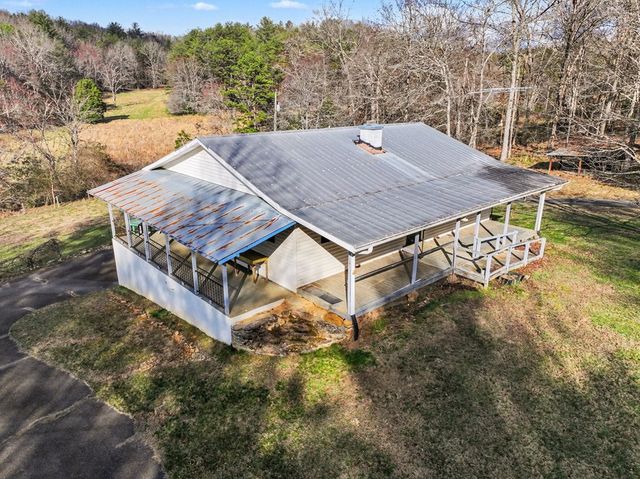 595 N Wildlife Trail, Morganton, GA 30560