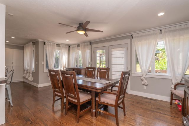 1827 Denholm Drive, Manhattan, KS 66503