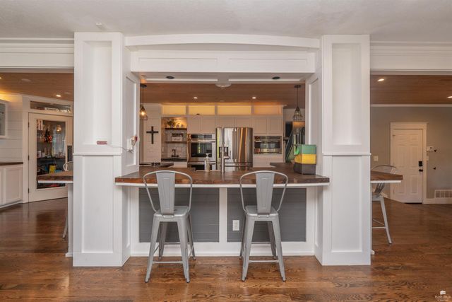 1827 Denholm Drive, Manhattan, KS 66503