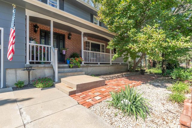 1827 Denholm Drive, Manhattan, KS 66503