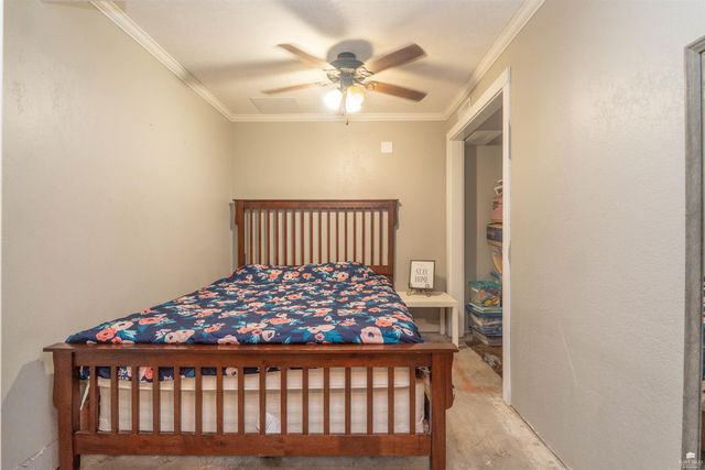 1827 Denholm Drive, Manhattan, KS 66503