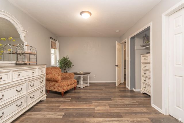 1827 Denholm Drive, Manhattan, KS 66503