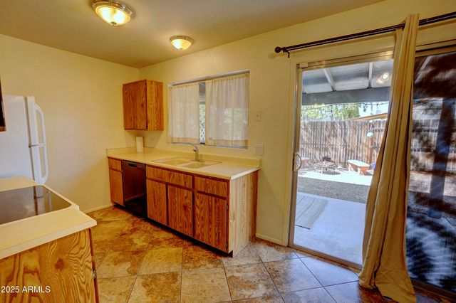 3106 W MOHAWK Lane, Phoenix, AZ 85027