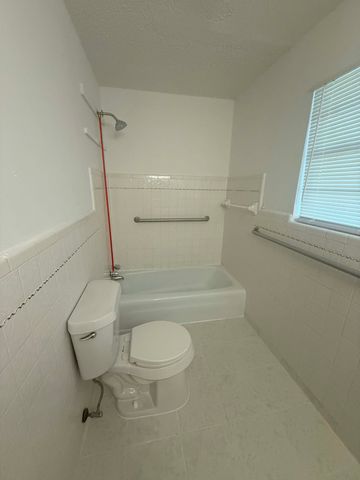 610 S Rike Street, Farmersville, TX 75442