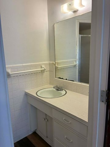 610 S Rike Street, Farmersville, TX 75442