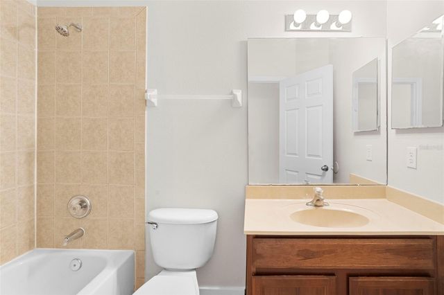 1521 CRISTALLI COURT, Orlando, FL 32828