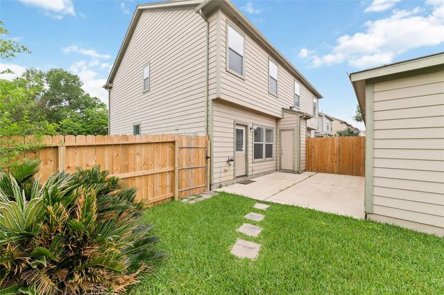23602 Youpon Lake Lane, Spring, TX 77373