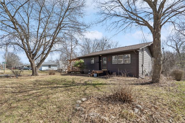 618 E Competine Street, Knoxville, IA 50138