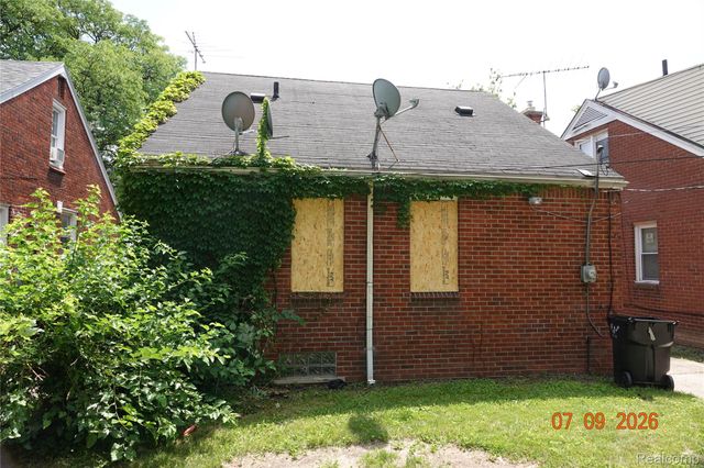 11207 Rossiter Street, Detroit, MI 48224