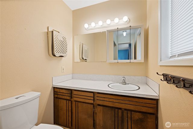1425 33rd Avenue, Longview, WA 98632